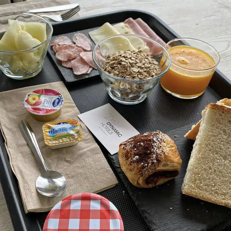 Hotel con desayuno turo del sol