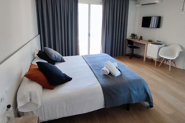 reservar hotels sant valentí